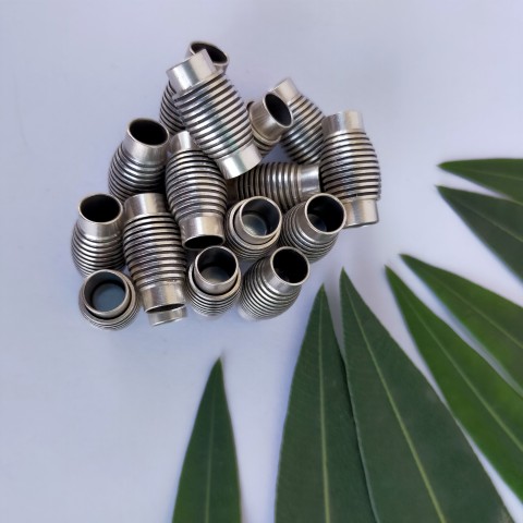 Rodyum Kaplama Mıknatıs Kapama ( 10 mm) Rodyum Kaplama Mıknatıs Kapama ( 10 mm)